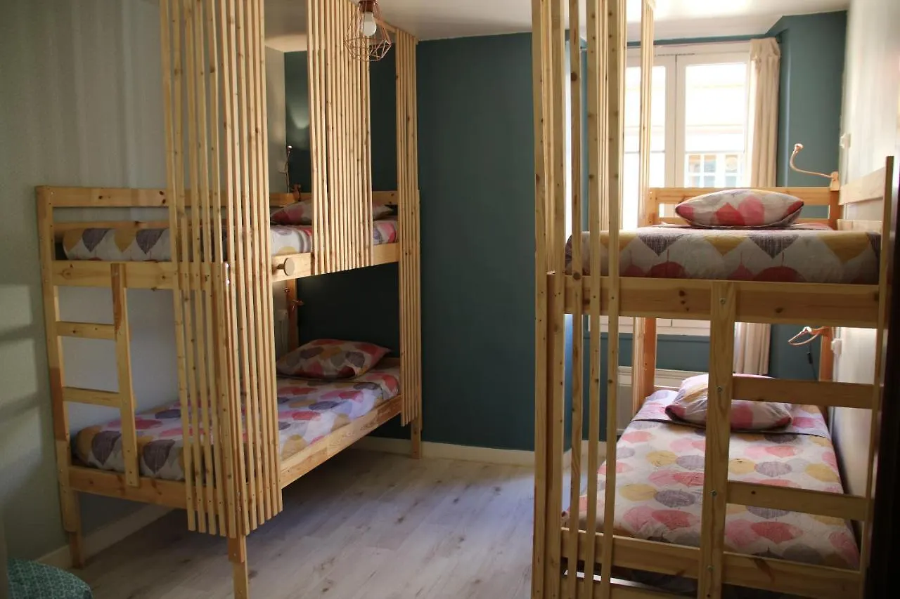 Bright Apartment Old Town ニース フランス