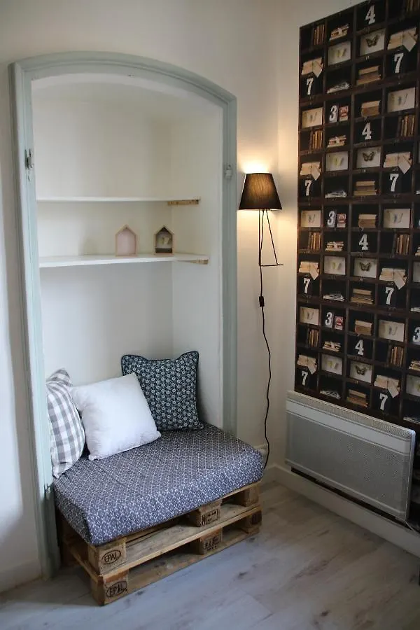 Bright Apartment Old Town ニース フランス